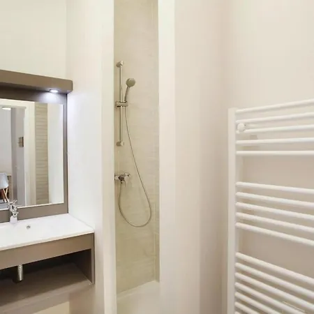 Residence Prestige Les Canissons, Cavalaire-Sur-Mer Tatil Evi *